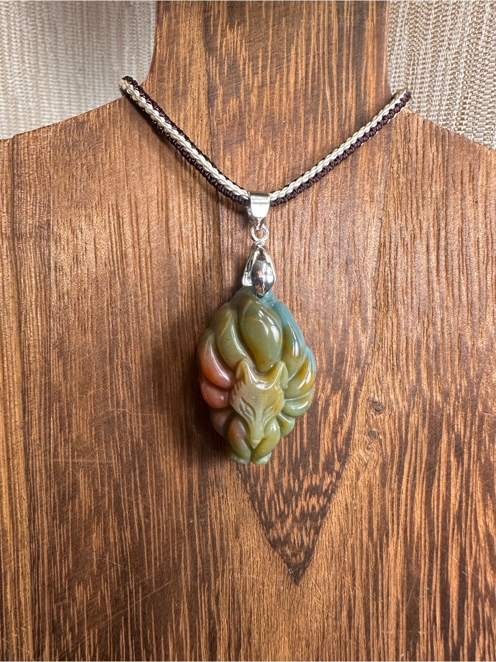 Ocean Jasper Nine Tail Fox Carving Pendant Necklace on Brown/Beige Rope